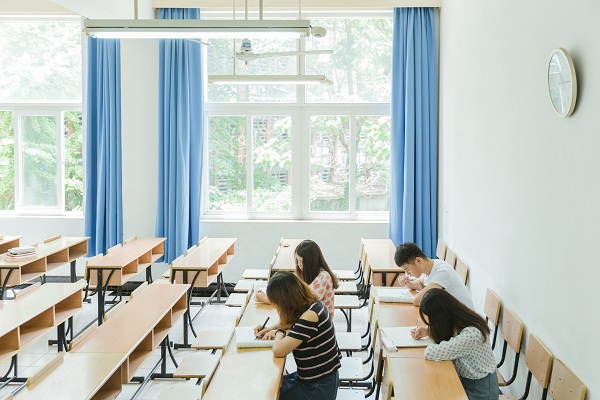 广西高考复读学校哪些有名气？广西好的大学+整理！