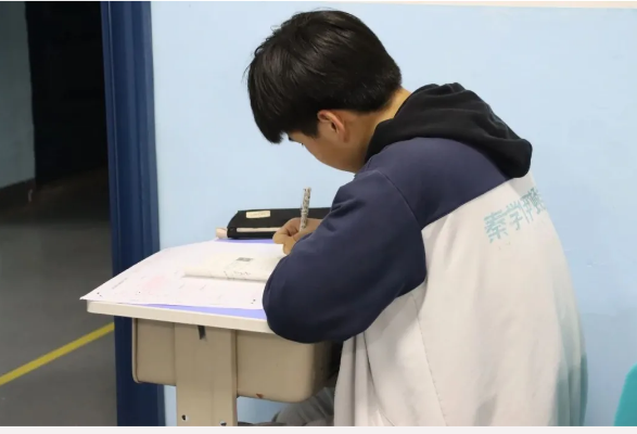 2022年西安长安区初中学业水平考试八年级陕西考生报名须知